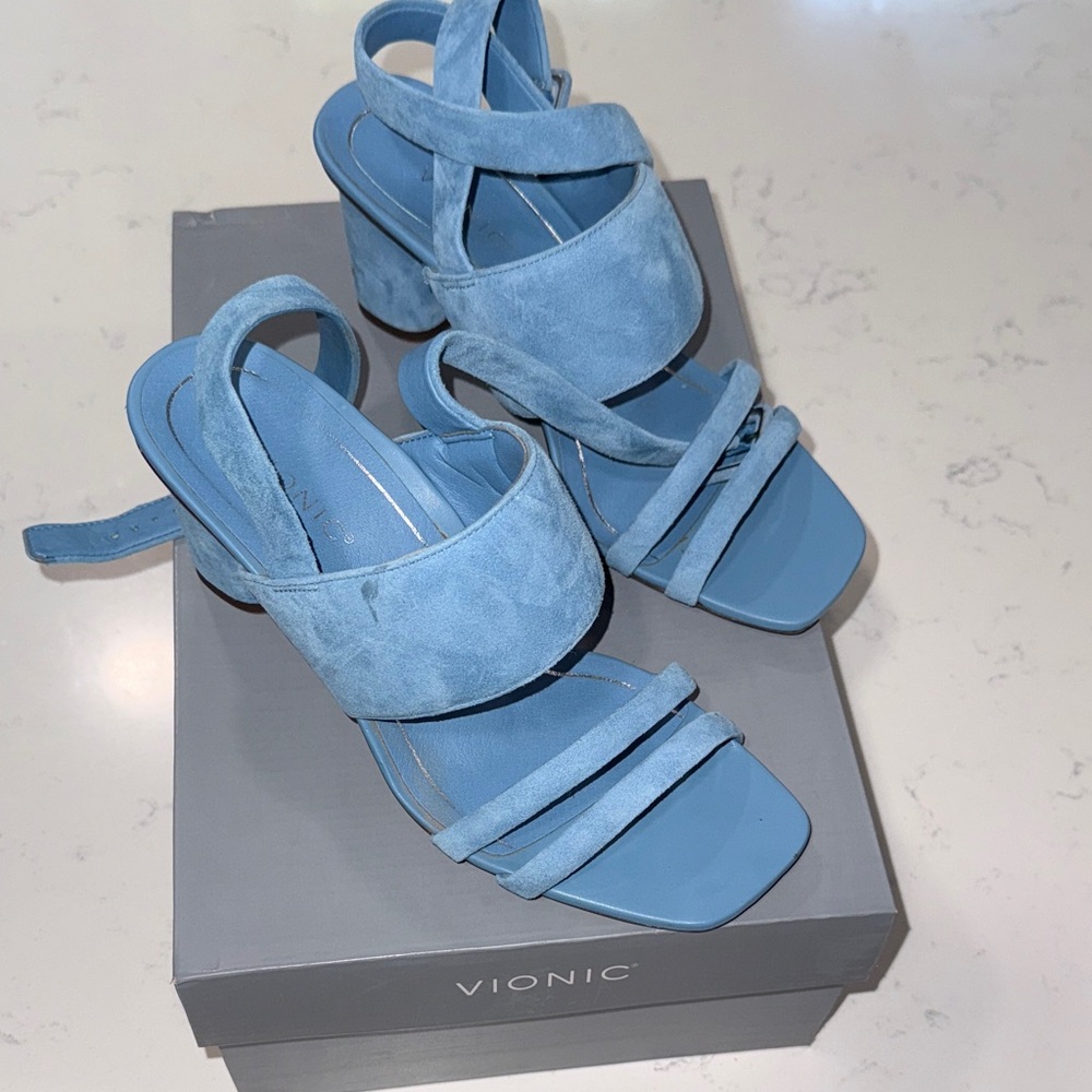 Vionic Light Blue Suede Strappy Block Heel Sandals